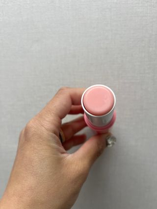 스킨큐어 바람의섬  동백 안티 링클 멀티밤 — 5점을 준 리뷰어가 2022년 10월 올린 사용 사진