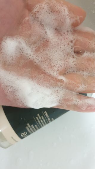 풀무원 브리엔 엔젤리카 허브 브라이트닝 클렌저+전용펌프 — 5점을 준 리뷰어가 2021년 1월 올린 사용 사진