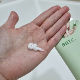 비알티씨 BRTC 시카 바이옴 블랙헤드 클렌징 폼 150ml — 5점을 준 리뷰어가 2022년 12월 올린 사용 사진