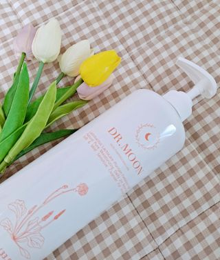 프리[닥터문] 유산균 락토케어 질경초 여성청결제 1000ml (젤타입) — 4점을 준 리뷰어가 2022년 6월 올린 사용 사진