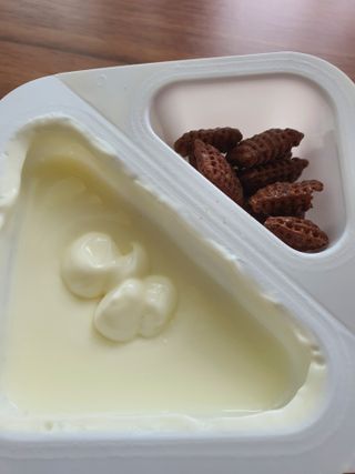매일바이오 토핑요거트 — 5점을 준 리뷰어가 2021년 5월 올린 사용 사진