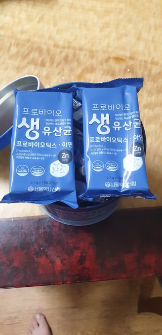 서울약사신협_프로바이오생유산균_2.5G x 100포 — 4점을 준 리뷰어가 2021년 5월 올린 사용 사진
