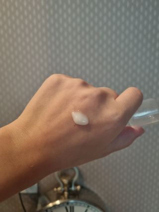 약손명가코스메틱 에오스보떼 아쿠아 모이스처라이징 워터 크림 — 5점을 준 리뷰어가 2022년 1월 올린 사용 사진