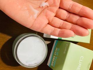 김정문알로에 큐어 큐어 알로에 리프레쉬 젤리 세럼, 큐어 알로에 하이드로 젤리 크림 — 5점을 준 리뷰어가 2021년 4월 올린 사용 사진