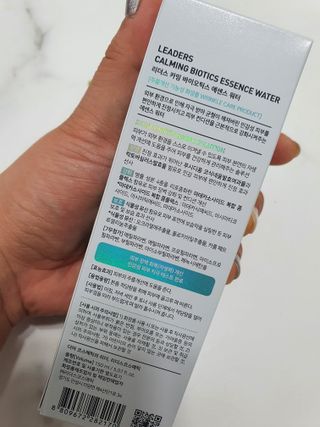 리더스코스메틱 리더스 카밍 바이오틱스 에센스 워터 — 5점을 준 리뷰어가 2021년 9월 올린 사용 사진