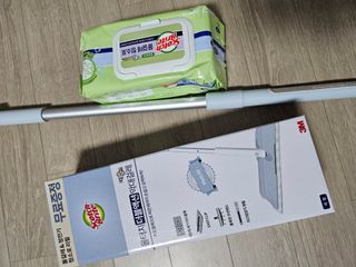 3M 스카치브라이트 파스텔블루 대형 밀대걸레 + 물걸레청소포 대형 30매 세트 — 5점을 준 리뷰어가 2023년 12월 올린 사용 사진
