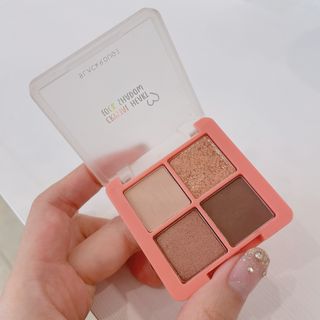 [블랙루즈] 크리스탈 하트 락 섀도우 4종 중 택1 — 4.5점을 준 리뷰어가 2020년 12월 올린 사용 사진