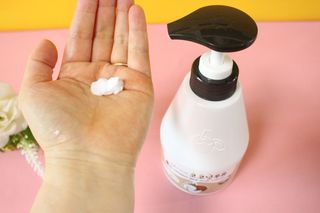 [과일나라] 피부가 마시는 코코넛우유 바디클렌저&바디로션 — 5점을 준 리뷰어가 2022년 3월 올린 사용 사진