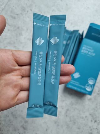클린24시간 슬림앤유산균 1박스 (3.5g X 15포) — 4점을 준 리뷰어가 2022년 10월 올린 사용 사진