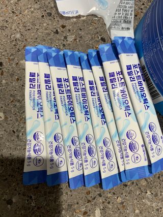 서울약사신협_포스트바이오틱스패밀리_5g x 100포 — 5점을 준 리뷰어가 2021년 3월 올린 사용 사진