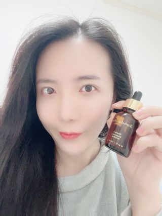 스킨큐어 산다화 비타민c 화이트닝 에센스 30ml — 5점을 준 리뷰어가 2024년 1월 올린 사용 사진