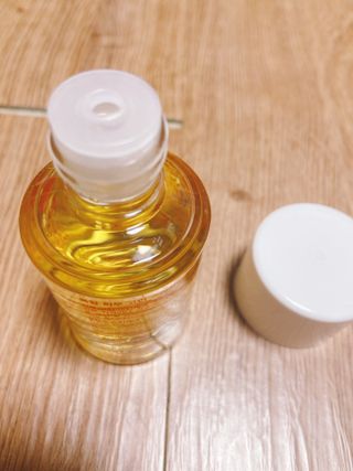바이오오일 [바이오-오일] 스킨케어 오일 내추럴 60ml — 5점을 준 리뷰어가 2021년 5월 올린 사용 사진