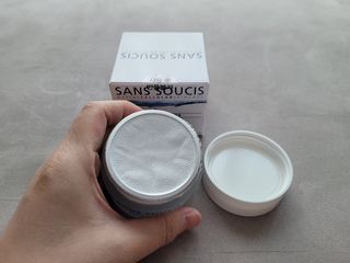 산수시 아쿠아 베네핏 24h 수부지 물광 속건조 수분크림 50ml — 5점을 준 리뷰어가 2021년 8월 올린 사용 사진