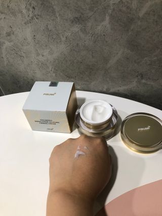 피부미 골드베릴 미라클페어 세레이징 퍼밍 크림 50ml — 5점을 준 리뷰어가 2021년 11월 올린 사용 사진