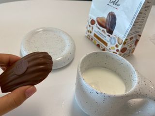 [메종콜리브리] 프랑스 마들렌 메종콜리브리 초콜릿 마들렌 2팩 — 5점을 준 리뷰어가 2021년 12월 올린 사용 사진