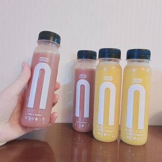 BLENDY'S 핑크 스무디+블론디 스무디 — 5점을 준 리뷰어가 2021년 9월 올린 사용 사진