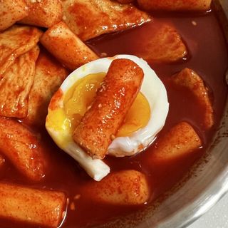 [푸딩팩토리] 떡볶이 베스트 2종_옛날 국물떡볶이 570g / 할매 기름 떡볶이  570g — 5점을 준 리뷰어가 2022년 5월 올린 사용 사진