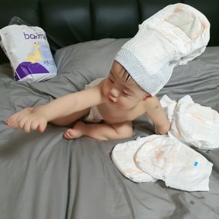 오브맘 밤 프리미엄 아기 기저귀 팬티형 밴드형 — 5점을 준 리뷰어가 2020년 12월 올린 사용 사진