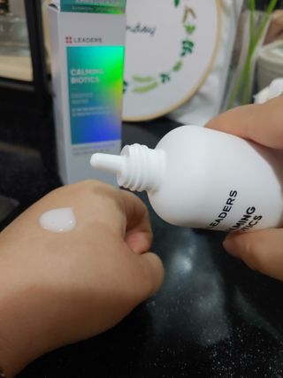 리더스코스메틱 리더스 카밍 바이오틱스 에센스 워터 — 4.5점을 준 리뷰어가 2021년 3월 올린 사용 사진