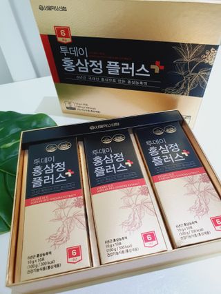 서울약사신협_투데이홍삼정플러스스틱_10g x 30포 — 5점을 준 리뷰어가 2021년 6월 올린 사용 사진
