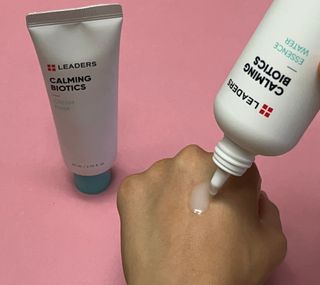 리더스코스메틱 리더스 카밍 바이오틱스 #1등 진정 기획세트 [에센스 워터150ml + 크림 마스크80ml] — 5점을 준 리뷰어가 2022년 9월 올린 사용 사진
