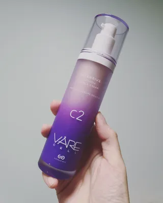 바르셀 주름개선 리프팅 영양크림 인텐시브 리포좀 더블크림-C2 50ml — 5점을 준 리뷰어가 2021년 11월 올린 사용 사진