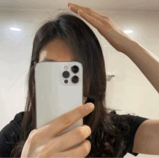 르핸스 퍼포밍 5 샴푸 비반트 포렛/베티버 포그 — 5점을 준 리뷰어가 2023년 3월 올린 사용 사진