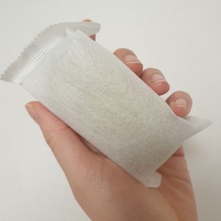 제이제이바이오 허브마사지바 올인원 알약비누 — 5점을 준 리뷰어가 2022년 2월 올린 사용 사진