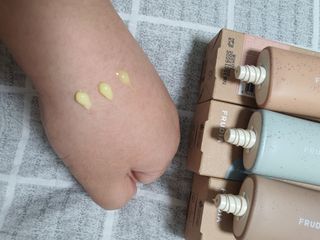 [후르디아] 끈적임 없는 착한성분 비건  핸드크림 3종 — 5점을 준 리뷰어가 2023년 2월 올린 사용 사진