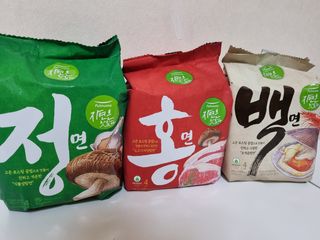 [풀무원] 자연은맛있다 정면, 백면, 홍면  세트 — 5점을 준 리뷰어가 2021년 4월 올린 사용 사진
