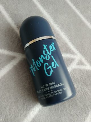 [바록스] 류현진 올인원 바디릴렉싱 몬스터겔 50ml — 5점을 준 리뷰어가 2021년 4월 올린 사용 사진
