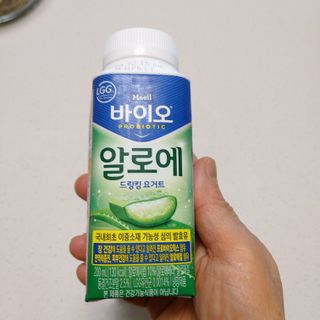 LIVE 매일바이오 알로에 드링킹 요거트 — 4점을 준 리뷰어가 2022년 4월 올린 사용 사진