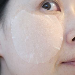 스킨1004 [SKIN1004] 마다가스카르 센텔라 퀵 카밍 패드 70매 130ml — 5점을 준 리뷰어가 2024년 9월 올린 사용 사진