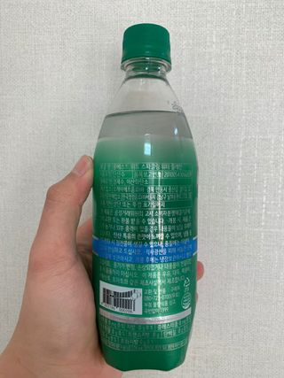 몽베스트 Montbest with Sparkling water Plain 20병 — 5점을 준 리뷰어가 2021년 11월 올린 사용 사진