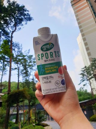 셀렉스스포츠 셀렉스 스포츠 웨이 프로틴 복숭아_ 330ml x 12팩 — 5점을 준 리뷰어가 2021년 10월 올린 사용 사진