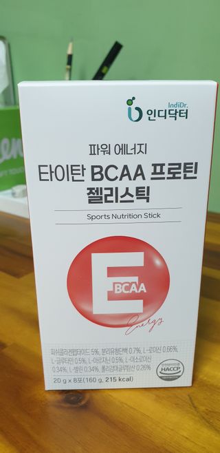[인디닥터] 타이탄 BCAA 프로틴 젤리스틱 — 5점을 준 리뷰어가 2022년 4월 올린 사용 사진