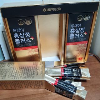 서울약사신협_투데이홍삼정플러스스틱_10g x 30포 — 5점을 준 리뷰어가 2021년 5월 올린 사용 사진