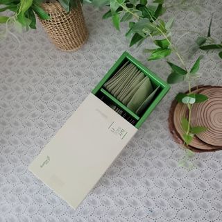 12월 15일 출시, 건강기능식품 브랜드 본리브 나 다운 시작 제품 3종 — 5점을 준 리뷰어가 2021년 2월 올린 사용 사진