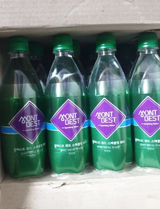 몽베스트 Montbest with Sparkling water Plain 20병 — 4점을 준 리뷰어가 2022년 11월 올린 사용 사진