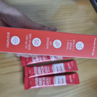 [인디닥터] 타이탄 BCAA 프로틴 젤리스틱 — 3.5점을 준 리뷰어가 2022년 5월 올린 사용 사진