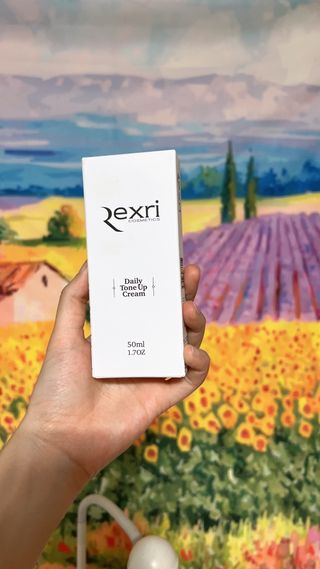 렉스리 데일리 톤업 크림 Rexri Daily Tone Up Cream — 5점을 준 리뷰어가 2022년 7월 올린 사용 사진