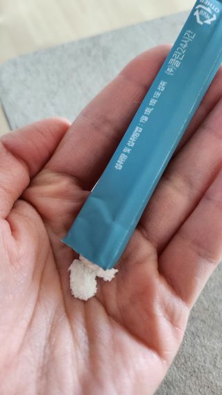 클린24시간 슬림앤유산균 1박스 (3.5g X 15포) — 3점을 준 리뷰어가 2023년 2월 올린 사용 사진