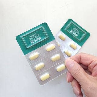 [경남제약헬스케어] 케어플러스 간건강엔 밀크씨슬 500mg 60정/2개월분/비타민B 5종+세레늄 — 5점을 준 리뷰어가 2024년 1월 올린 사용 사진