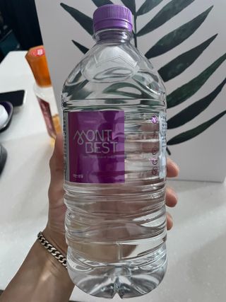 몽베스트 MONTBEST 1L 12입 — 5점을 준 리뷰어가 2022년 4월 올린 사용 사진