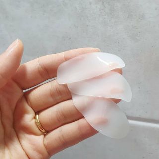 약손명가코스메틱 에오스보떼 푸가 64 스킨 핏 콜라겐 매직 마스크 — 3점을 준 리뷰어가 2021년 1월 올린 사용 사진