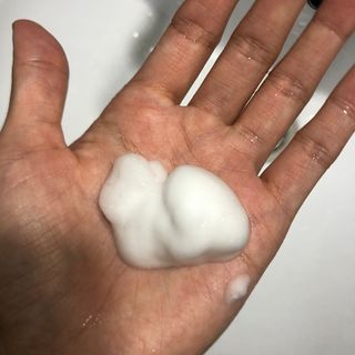 헤어플러스 콴디 아침세안제 폼클렌징 퓨어 어니스티 모닝클렌저 — 5점을 준 리뷰어가 2021년 7월 올린 사용 사진