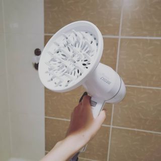 에프에이치아이코리아 마르세이유 사이클론 드라이기 — 5점을 준 리뷰어가 2021년 6월 올린 사용 사진