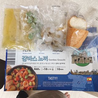 [테이스티나인][레디잇x부루마불] 감바스 뇨끼 460g — 5점을 준 리뷰어가 2022년 5월 올린 사용 사진