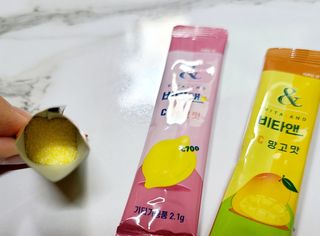비타앤C 레몬맛, 망고맛 — 5점을 준 리뷰어가 2021년 7월 올린 사용 사진