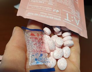 입 냄새 완화에 도움을 주는 에티켓 캔디 복숭아맛 앳캔디 — 5점을 준 리뷰어가 2021년 1월 올린 사용 사진
